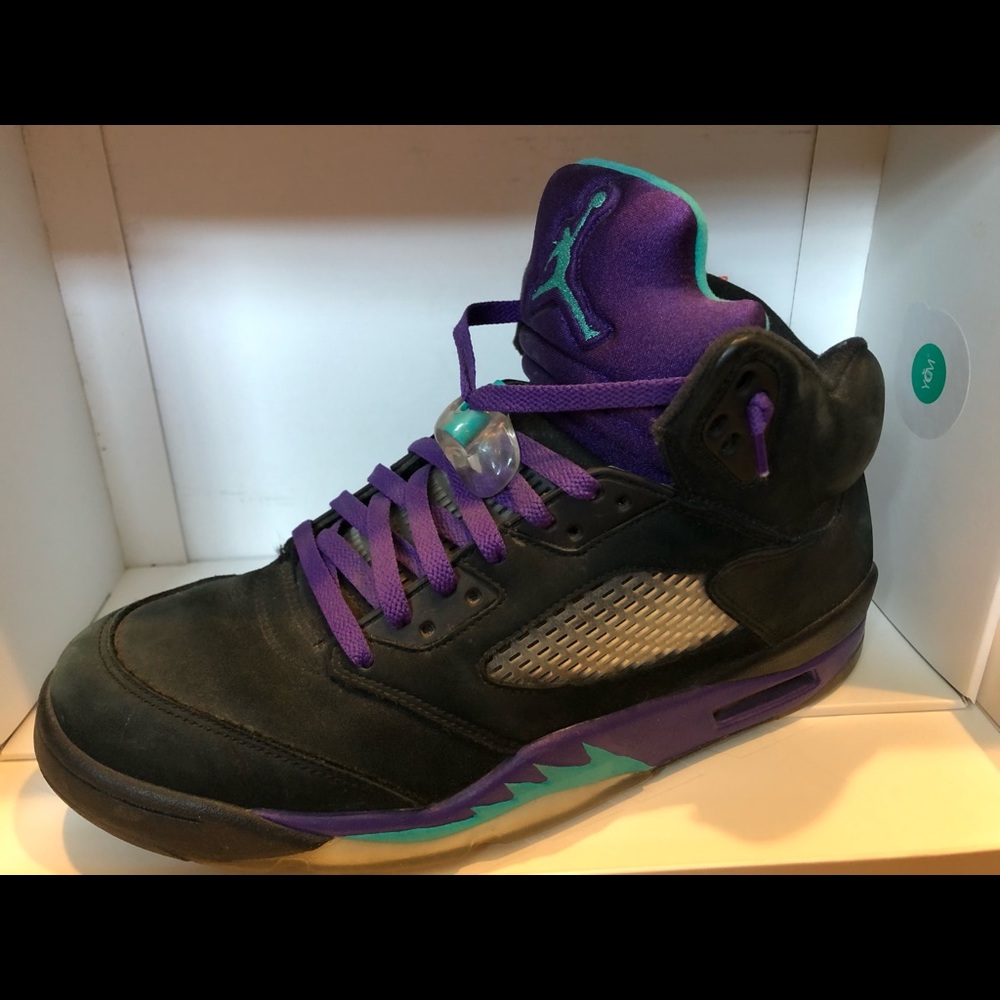 Size 11 - Jordan 5 Retro Black Grape 2013